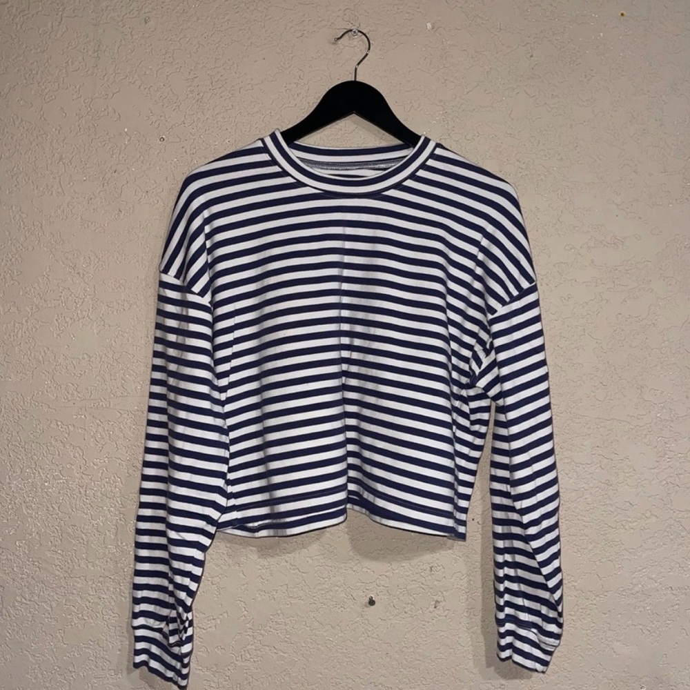 Daily Drills Striped Lounge Set in Navy and White - Picture 2 of 6
